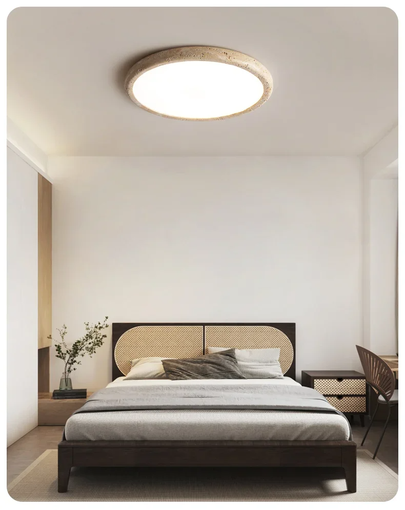 Travessa Sol | LED Deckenleuchte aus gelbem Travertin im Wabi-Sabi Stil