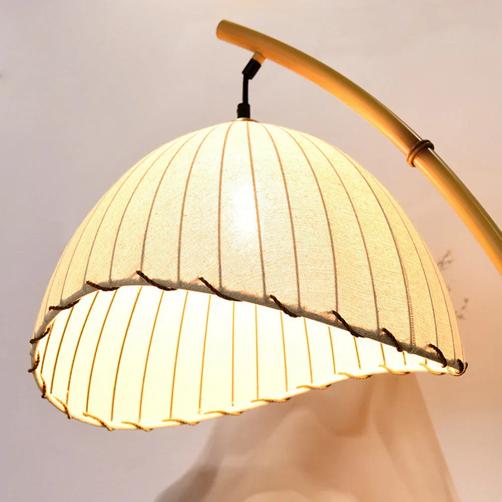 Elegante Japanische Bambus-Design-Stehlampe von Glammzee – Der perfekte Akzent für Ihr Zuhause