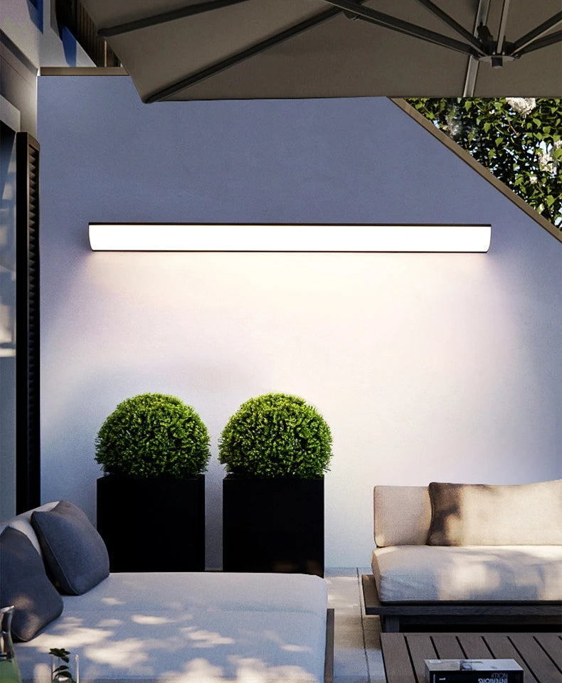 LanaLux | Gartenleuchte – Wetterfester LED-Außenstrahler mit Fernbedienung