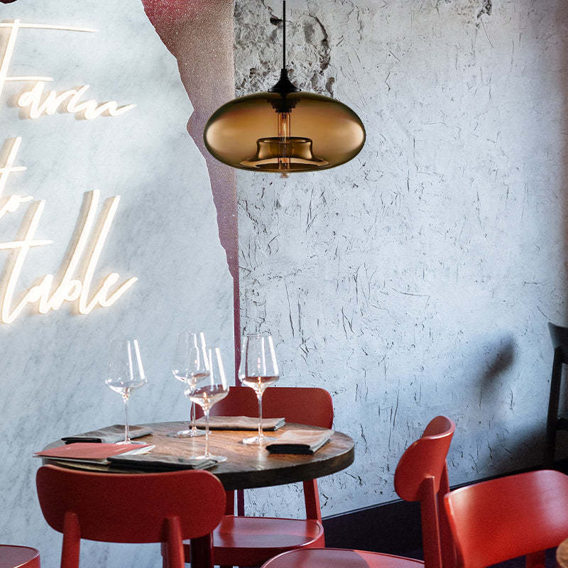 Moderne LED-Pendelleuchte aus Glas – Farbvielfalt für Ess- und Wohnzimmer