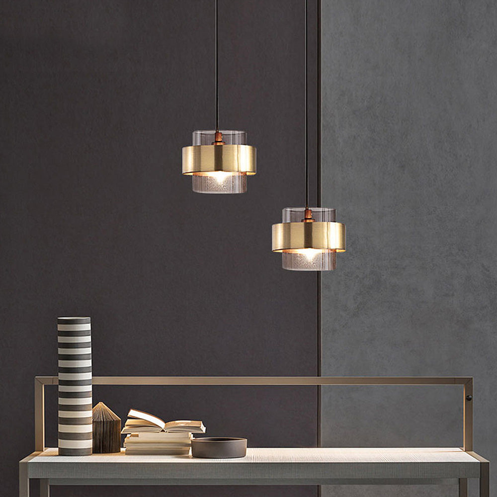 AetherLicht - Elegante Pendelleuchte mit Glasschirm für stilvolles Ambiente