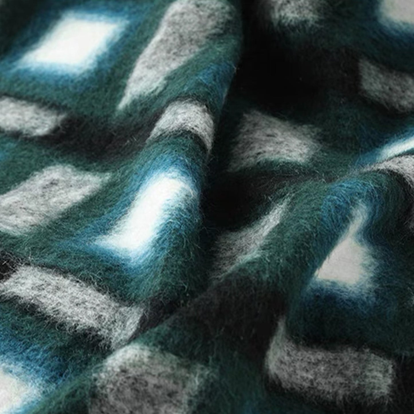 Geomira | Wurfdecke – Modernes geometrisches Design für jeden Raum 4