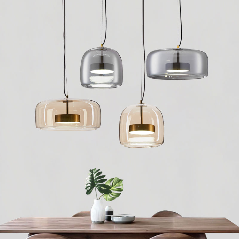 LumiLuxe | Moderne Hängeleuchte für die Hotelausstattung Ceiling lights