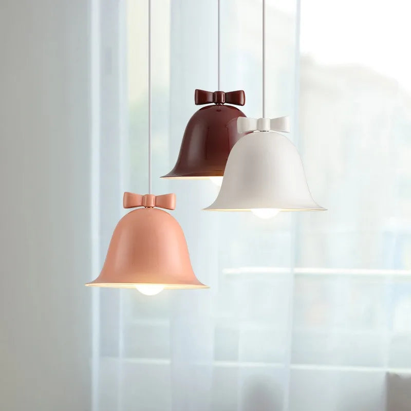 BowBeam | Moderne, gewölbte Pendelleuchte in Glockenform