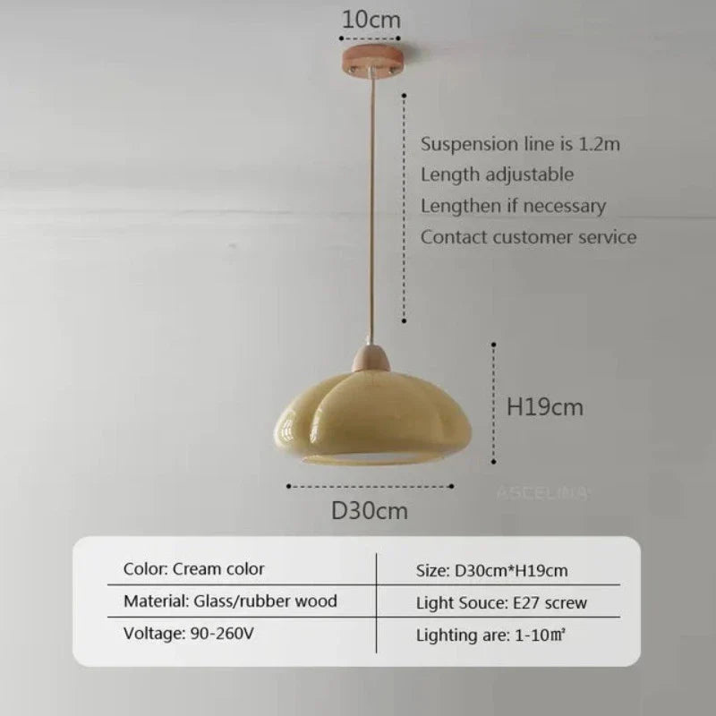 MedievalLuxe | Cremefarbene Pendelleuchte – Mittelalterlich Inspiriertes Design