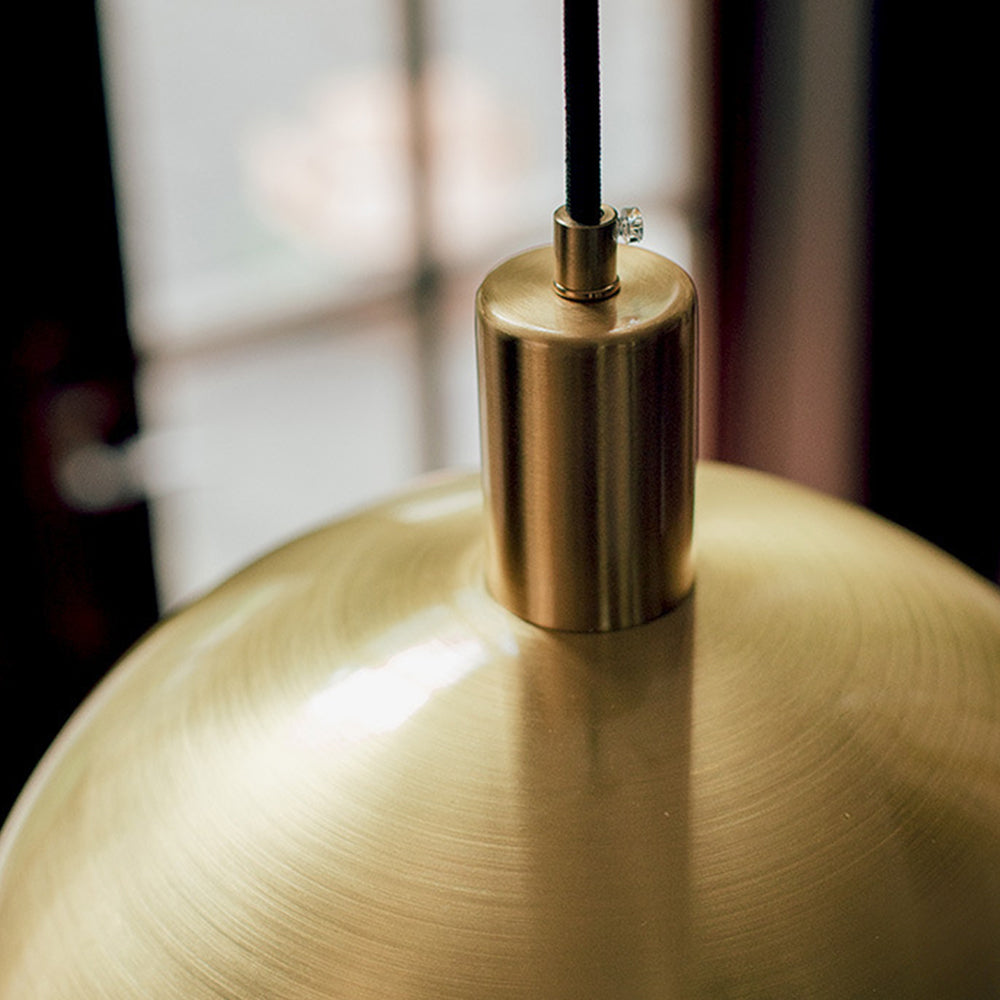 AurumLux - Stilvolle Messing-Hängeleuchte im Mid Century Design