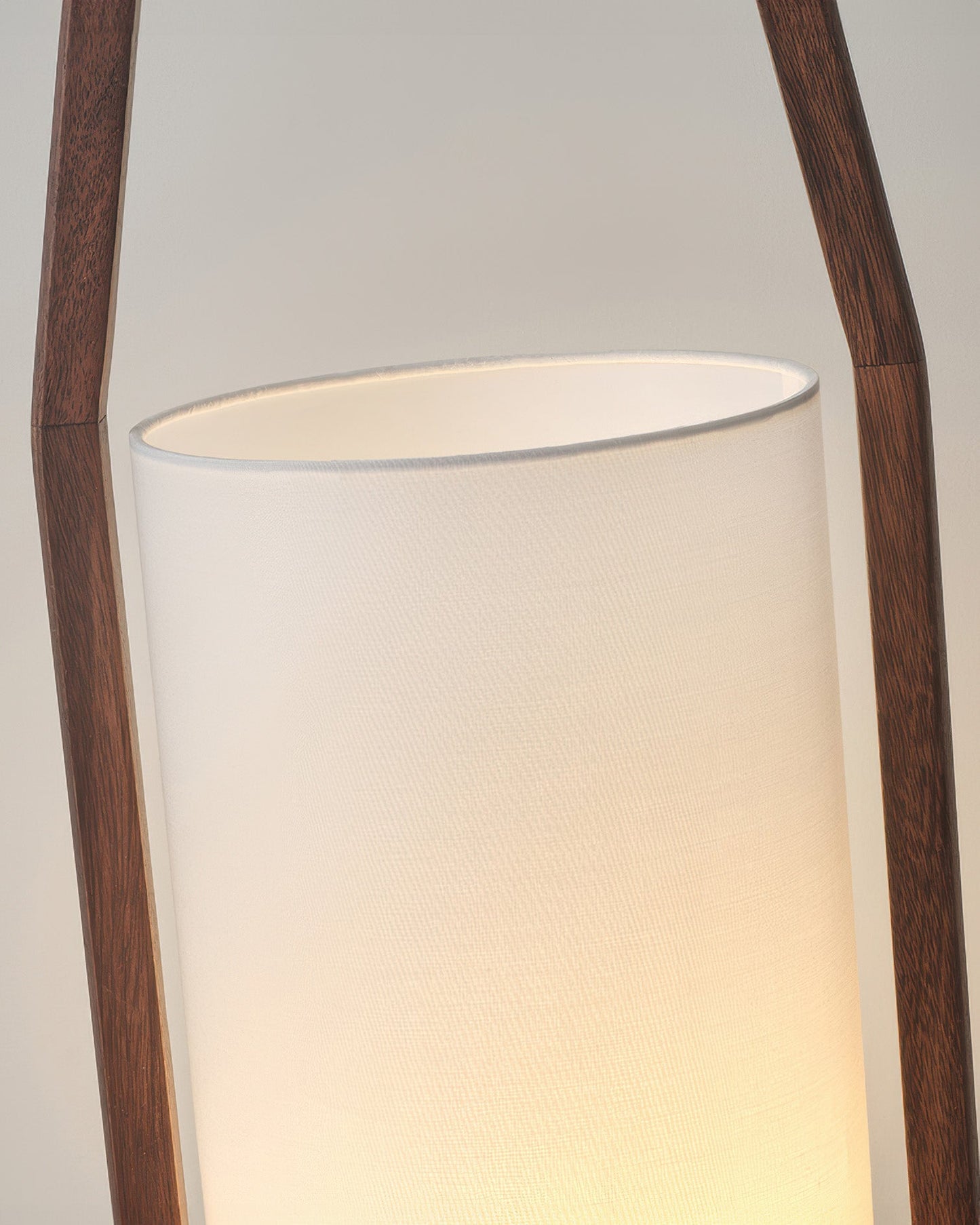 HikariZen Stehlampe | Zeitlose Harmonie aus japanischem Holz