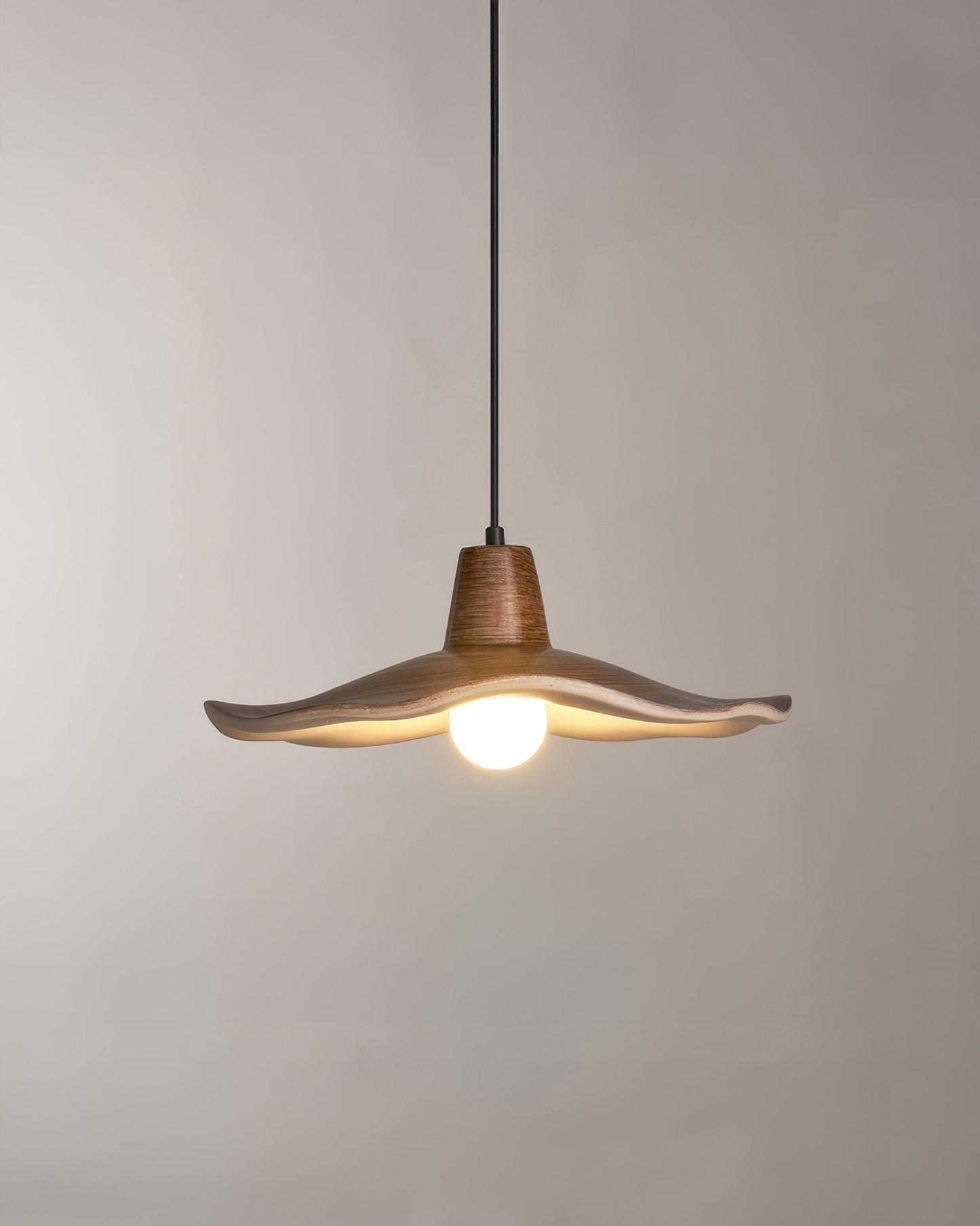 LumenHolz | Charmante vintage-inspirierte Holzpendelleuchte Shade