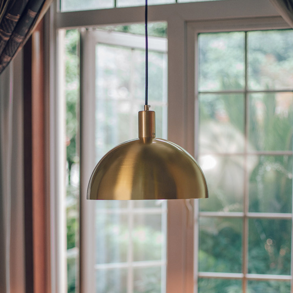 AurumLux - Stilvolle Messing-Hängeleuchte im Mid Century Design