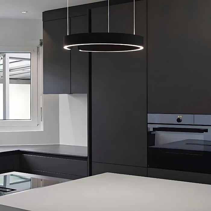 LumoAura | Deckenleuchte – Elegantes Design für jedes Zimmer - Schwarz