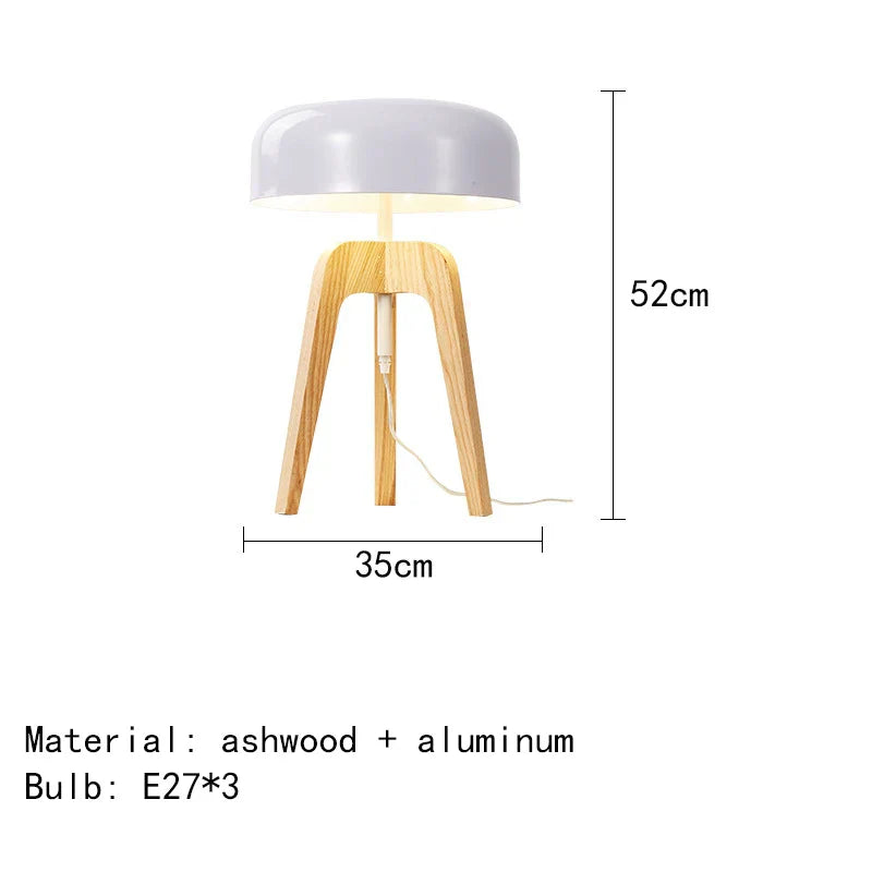 Orino – Klassische Stehlampe im Holz-Bambus-Design mit edlem Walnuss-Finish