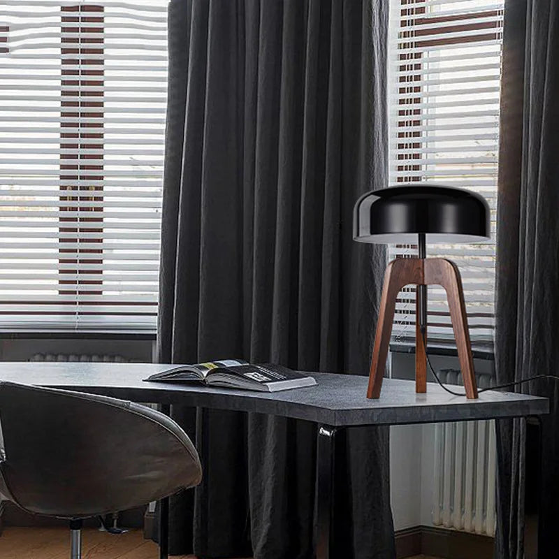 Orino – Klassische Stehlampe im Holz-Bambus-Design mit edlem Walnuss-Finish