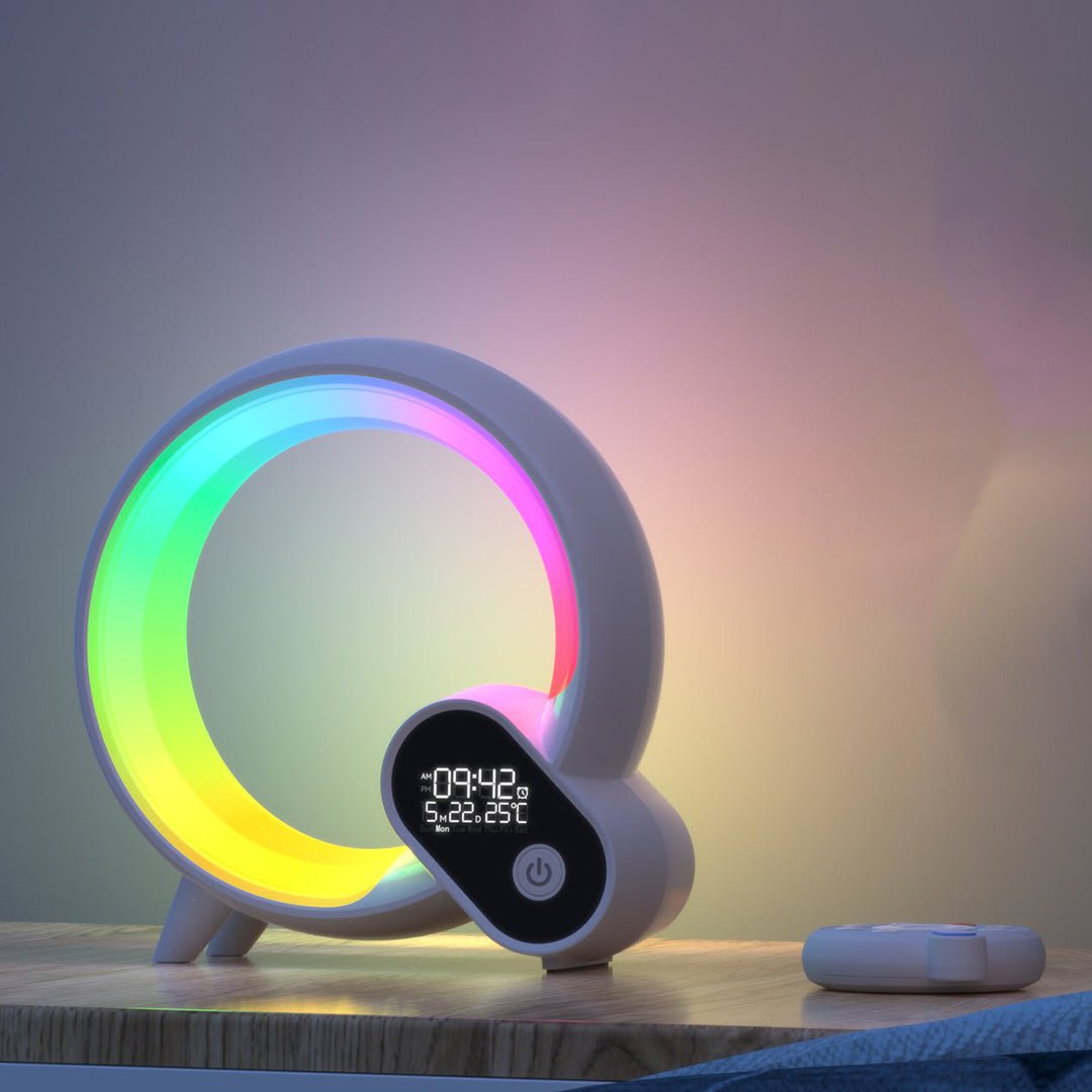 LumiSmart | Intelligente LED-Nachtlampe – Smarte Lampe mit Sonnenaufgangswecker, Bluetooth-Lautsprecher, Weißem Rauschen & RGB-Licht für Schlafzimmer
