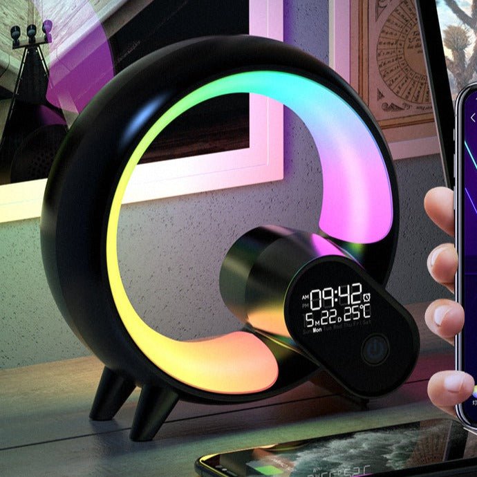 LumiSmart | Intelligente LED-Nachtlampe – Smarte Lampe mit Sonnenaufgangswecker, Bluetooth-Lautsprecher, Weißem Rauschen & RGB-Licht für Schlafzimmer