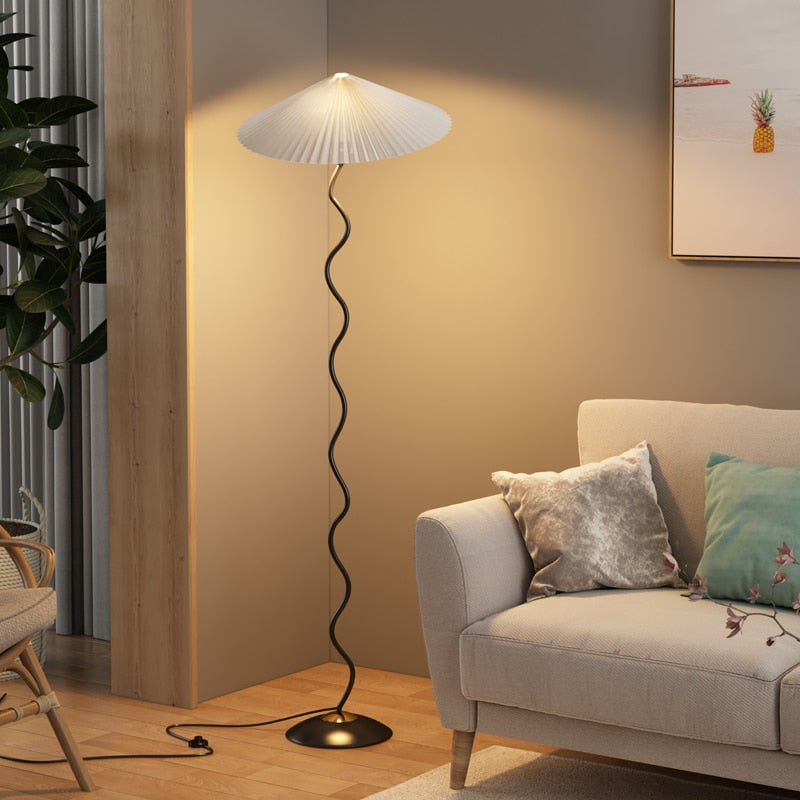 Gala Luxe Elegante Tisch- und Stehlampe für ein stilvolles Ambiente