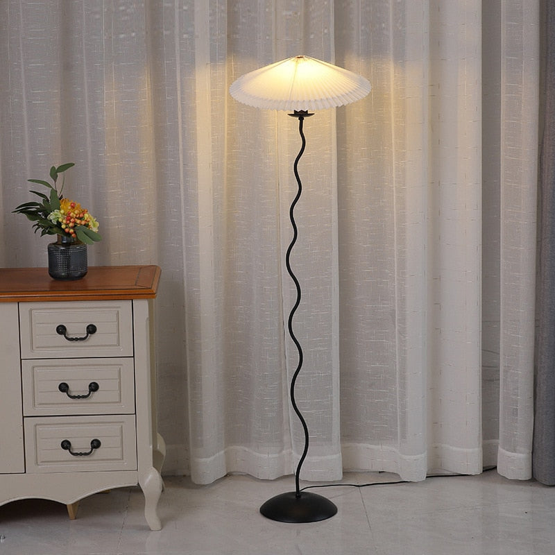 Gala Luxe Elegante Tisch- und Stehlampe für ein stilvolles Ambiente
