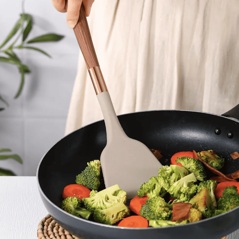 Silicor | Küchenset – 10-teilig, Hitzebeständig und Ergonomisch für Stilvolles Kochen 4