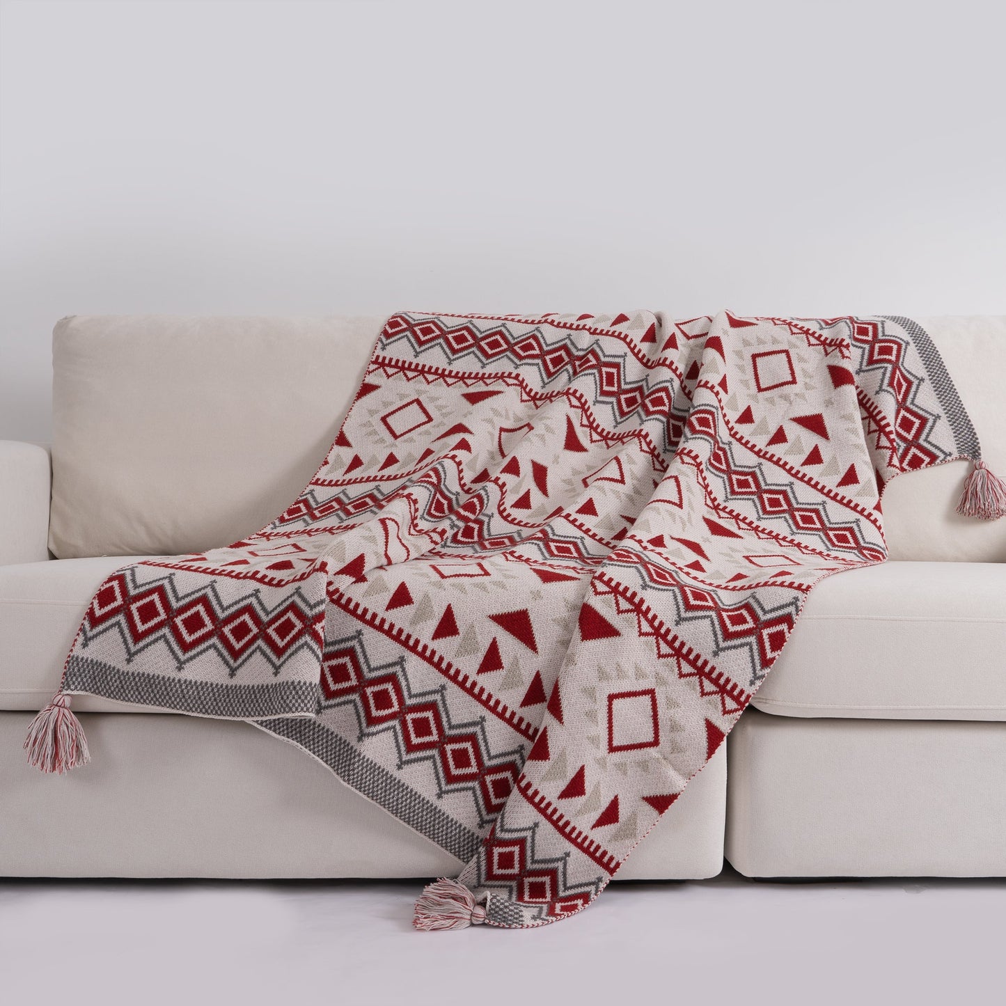 Tribalia | Wohndecke – Warm und Stilvoll mit Modernem Stammesmuster 1