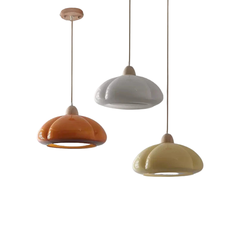 MedievalLuxe | Cremefarbene Pendelleuchte – Mittelalterlich Inspiriertes Design