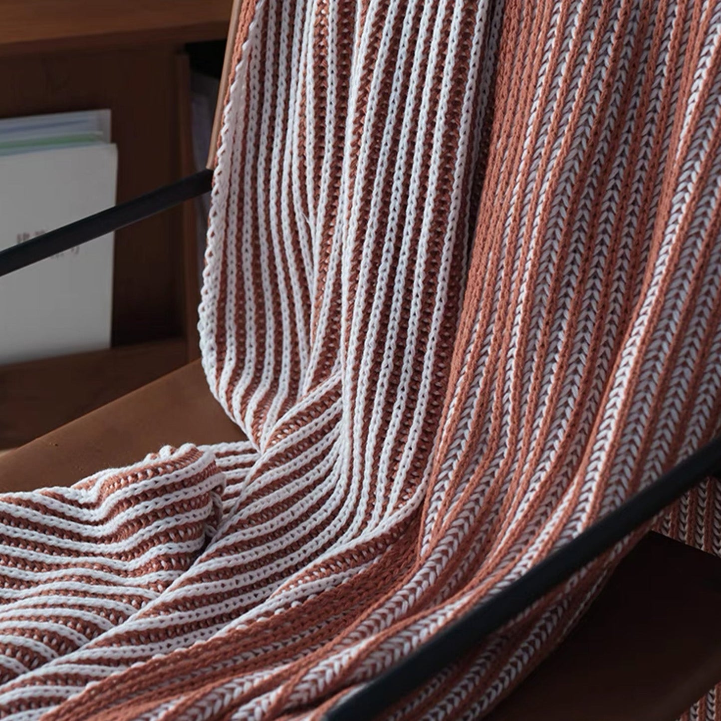 Veloria | Strickwurfdecke – Gemütlich und stilvoll für jeden Raum 6