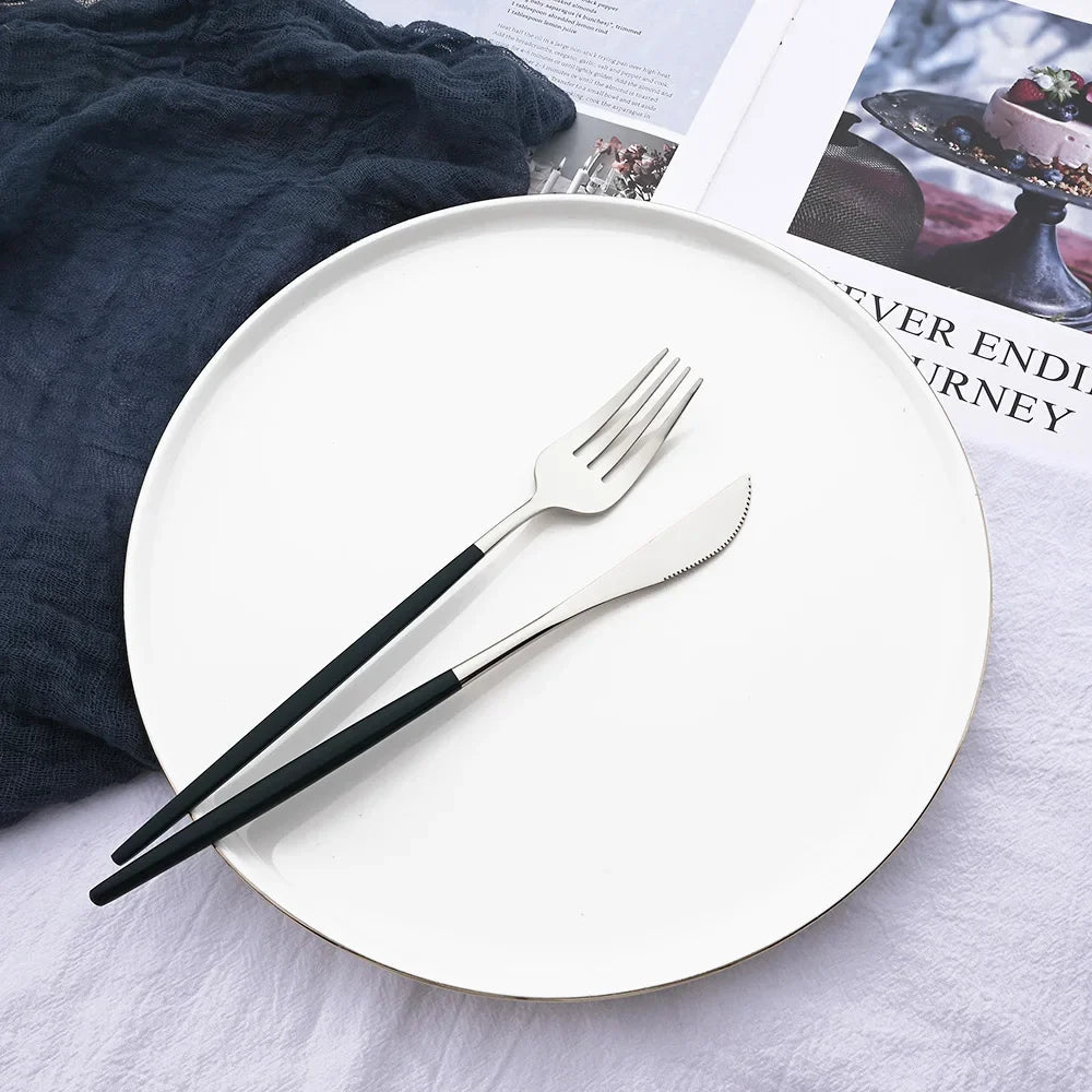 Vittoria | Besteckset Schwarz – Elegantes Edelstahl für jeden Anlass 4