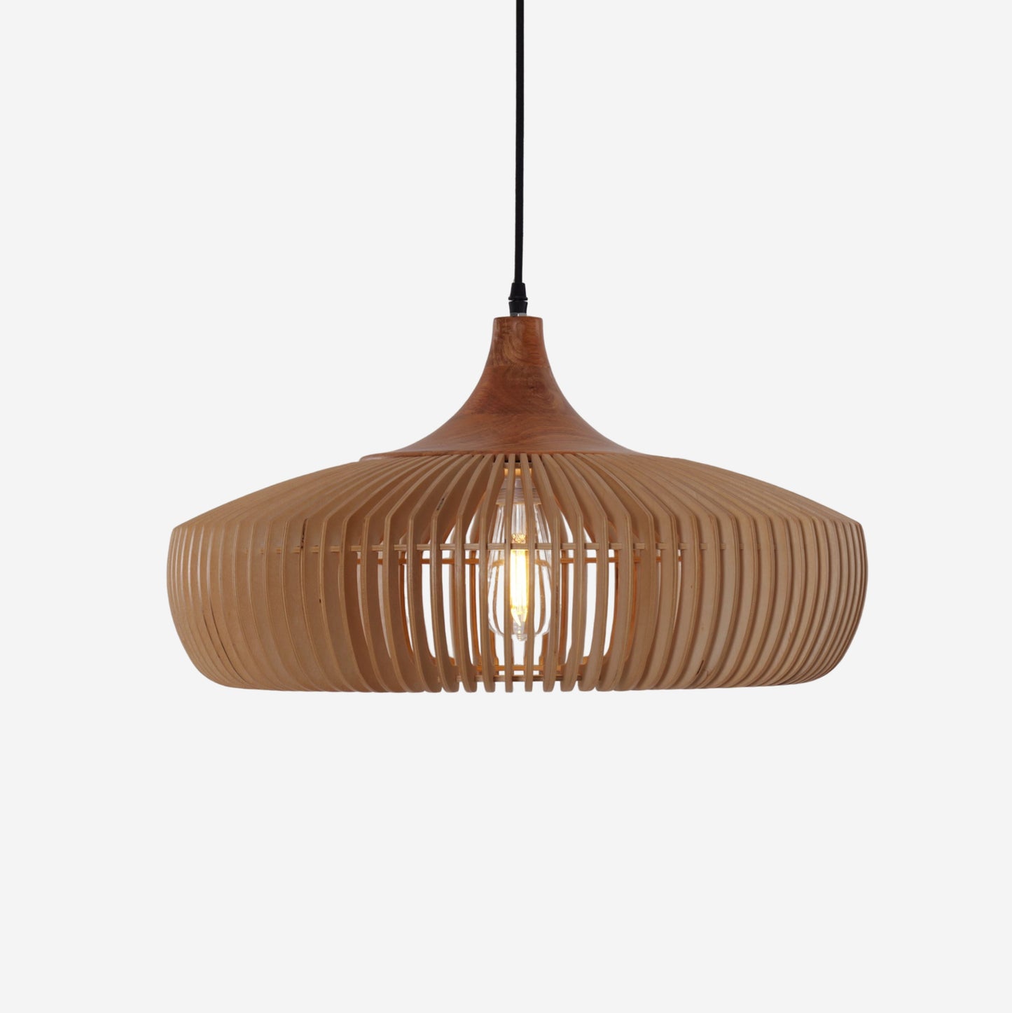 Vittoria | Pendelleuchte aus Holz – Handgefertigt und Anpassbar 1