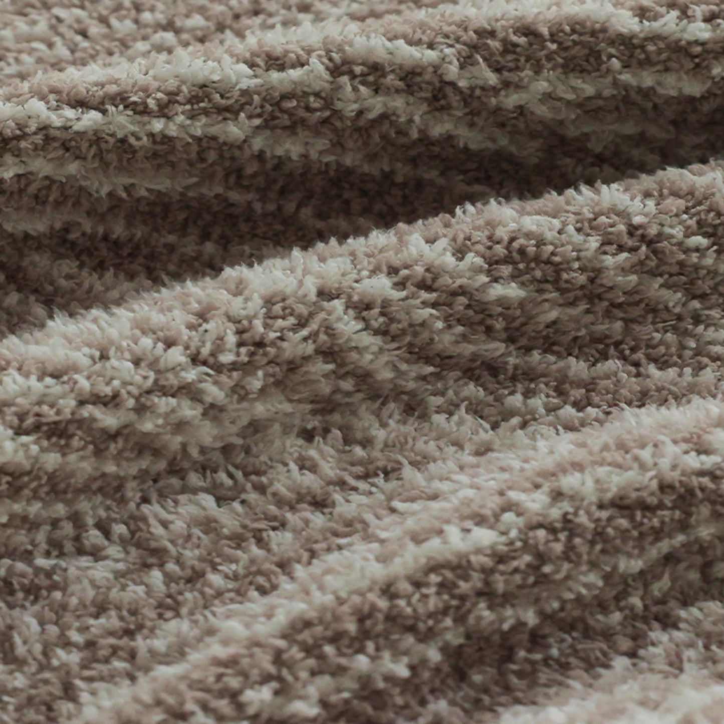 Wellenzauber | Wurfdecke – Elegantes Design für Gemütlichkeit 1