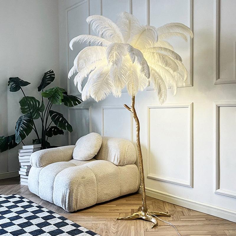 Elegante Glammzee Stehleuchte mit Straußenbein-Design und Federn – Exklusiver Hingucker für Ihr Zuhause