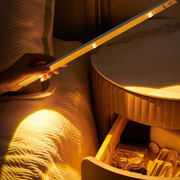 EasyStick | Kabellose Smart LED-Leuchte – Bewegungsmelder Lichtleiste mit Akku