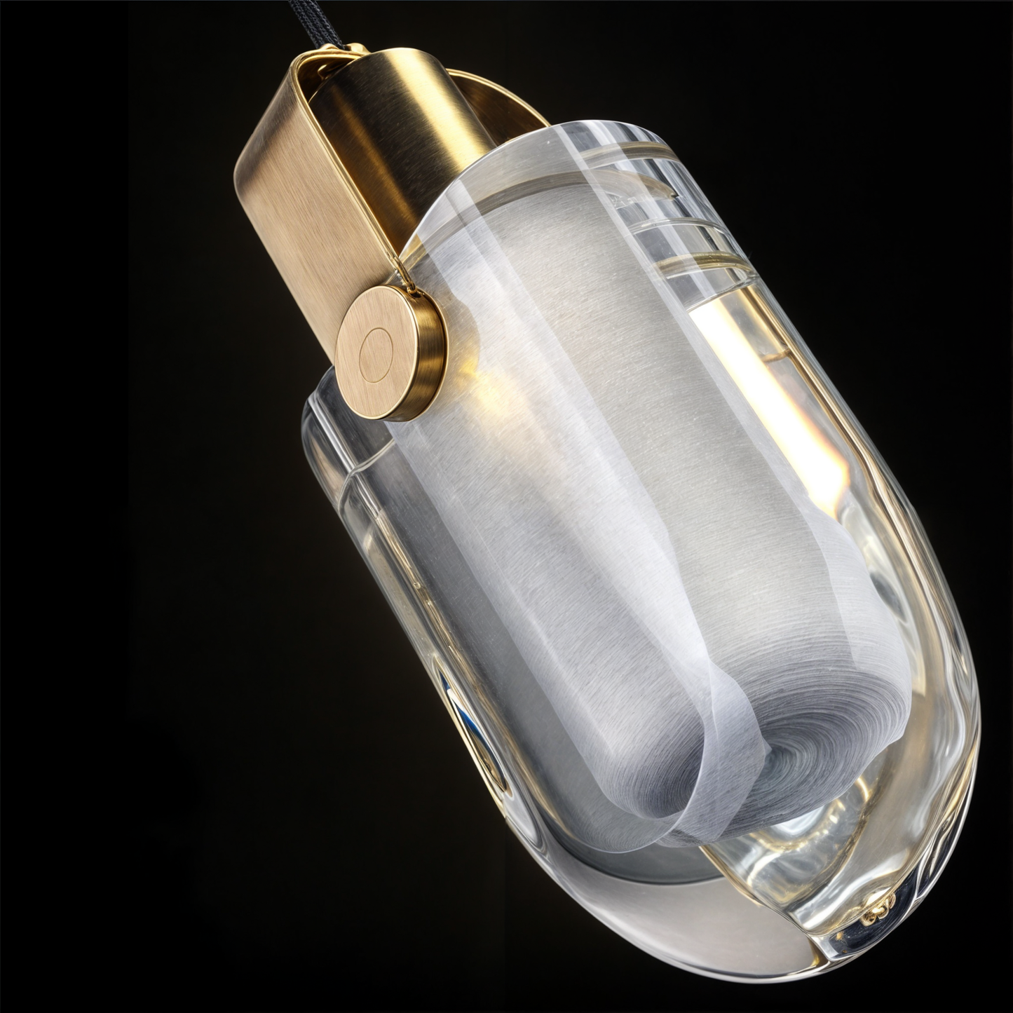 CrystalLume | Oval – Elegante Kristall-Pendelleuchte
