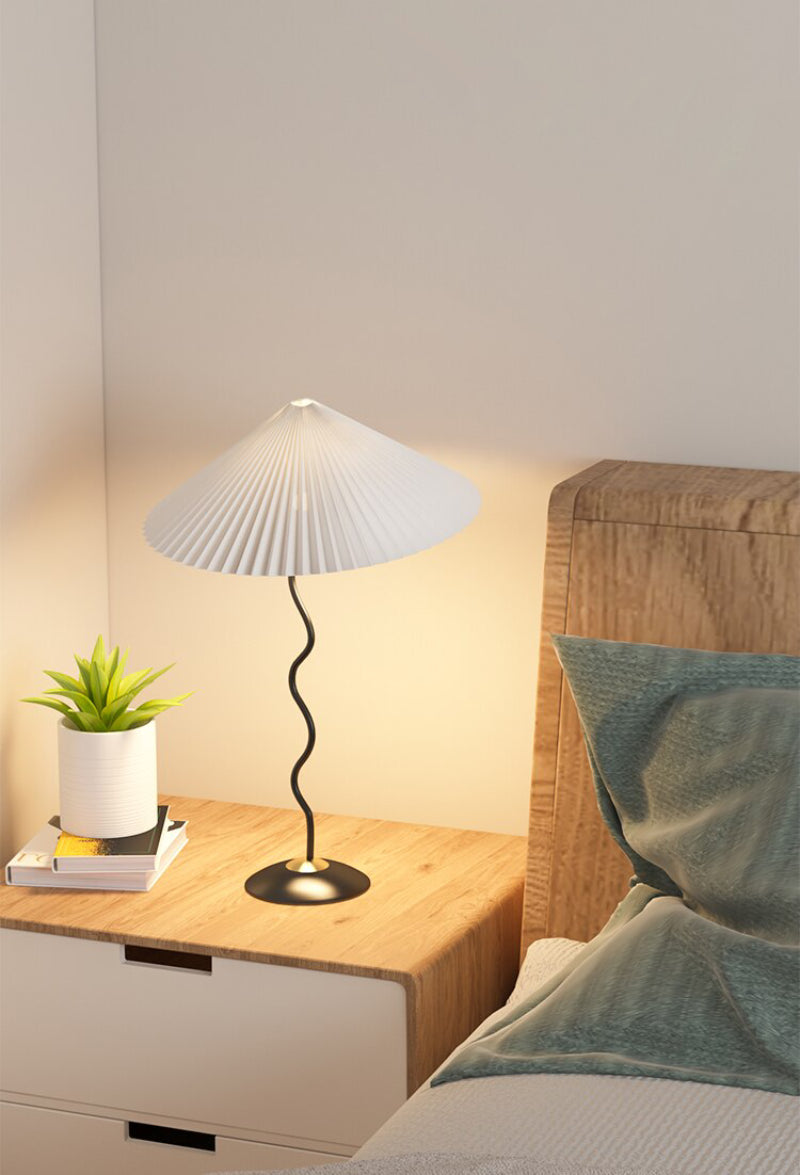 Gala Luxe Elegante Tisch- und Stehlampe für ein stilvolles Ambiente