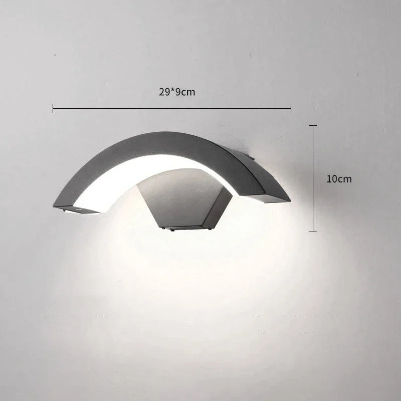Lumivor | Moderne Außenlampe – Wandleuchte mit PIR-Sensor, LED warmweiß, IP65 wasserdicht, robustes Metall, Outdoor