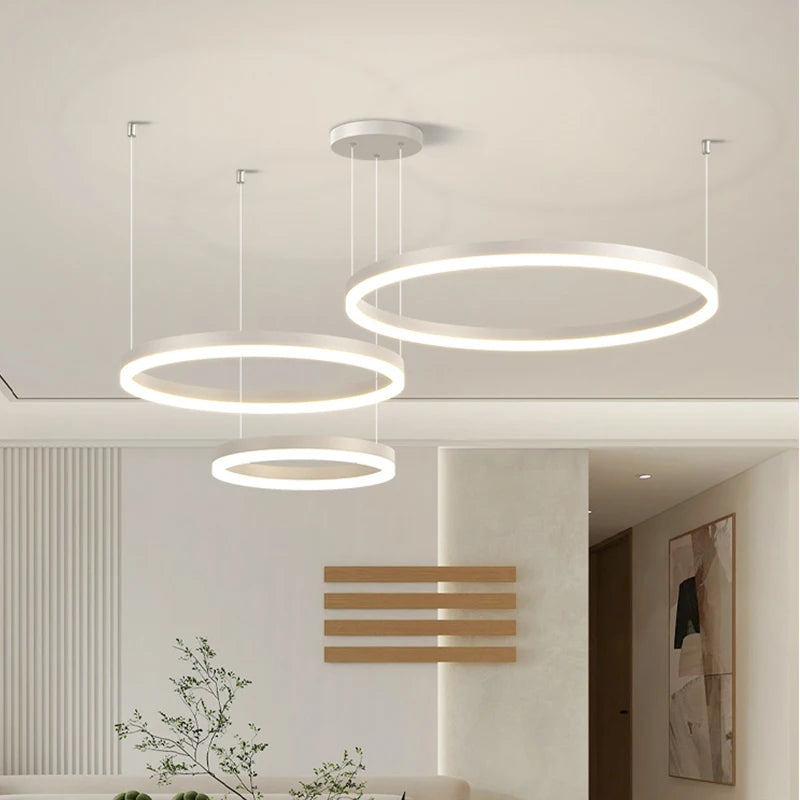 Luminara | Pendelleuchte – Elegantes Schwarz-Gold Design