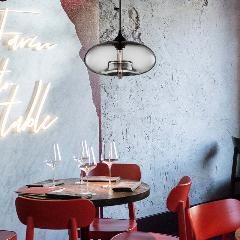 Moderne LED-Pendelleuchte aus Glas – Farbvielfalt für Ess- und Wohnzimmer