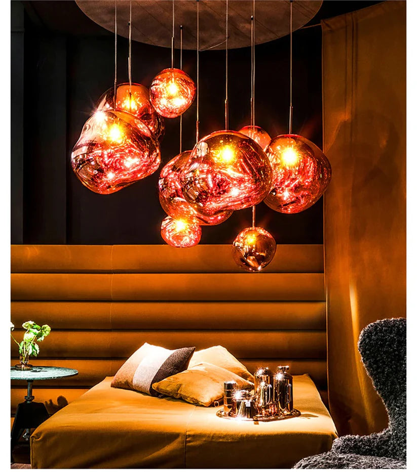 ÉléganceLumineuse – Moderne Glas-Deckenlampe für die Küche