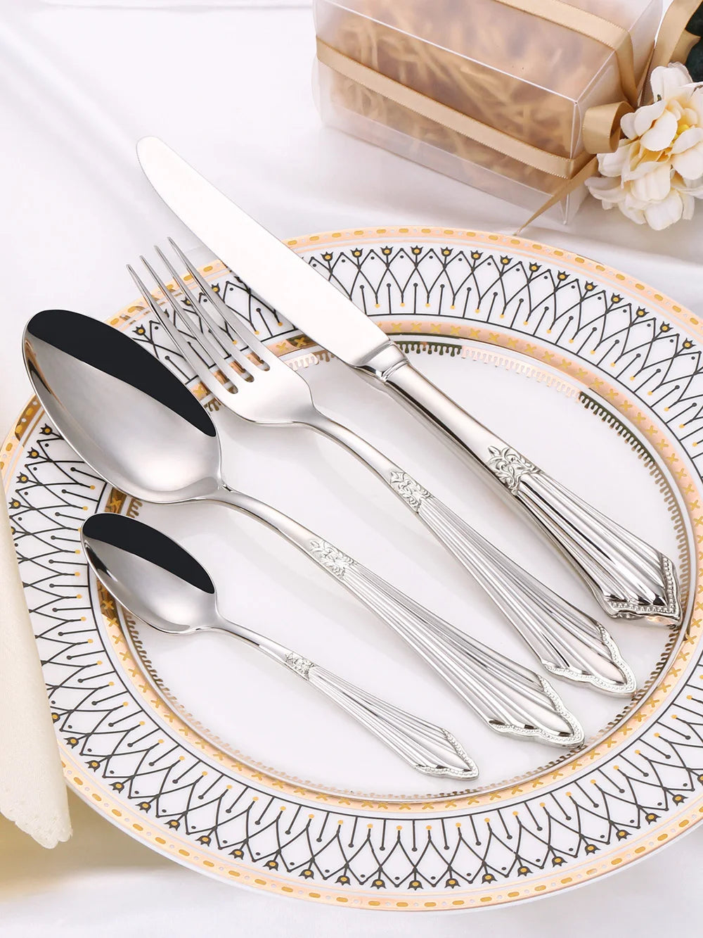 Aurivio | Besteckset – Vergoldetes Edelstahl-Besteck mit elegantem, modernem Design