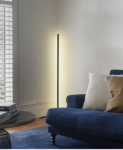 SleekBuddy | Minimalistische LED-Stehleuchte in Schwarz/Weiß – Moderne Ecklampe aus Aluminium
