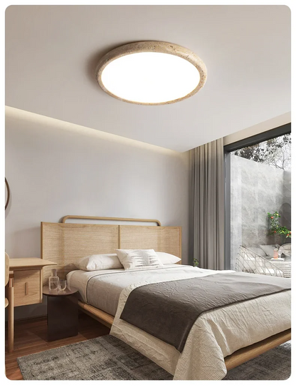 Travessa Sol | LED Deckenleuchte aus gelbem Travertin im Wabi-Sabi Stil