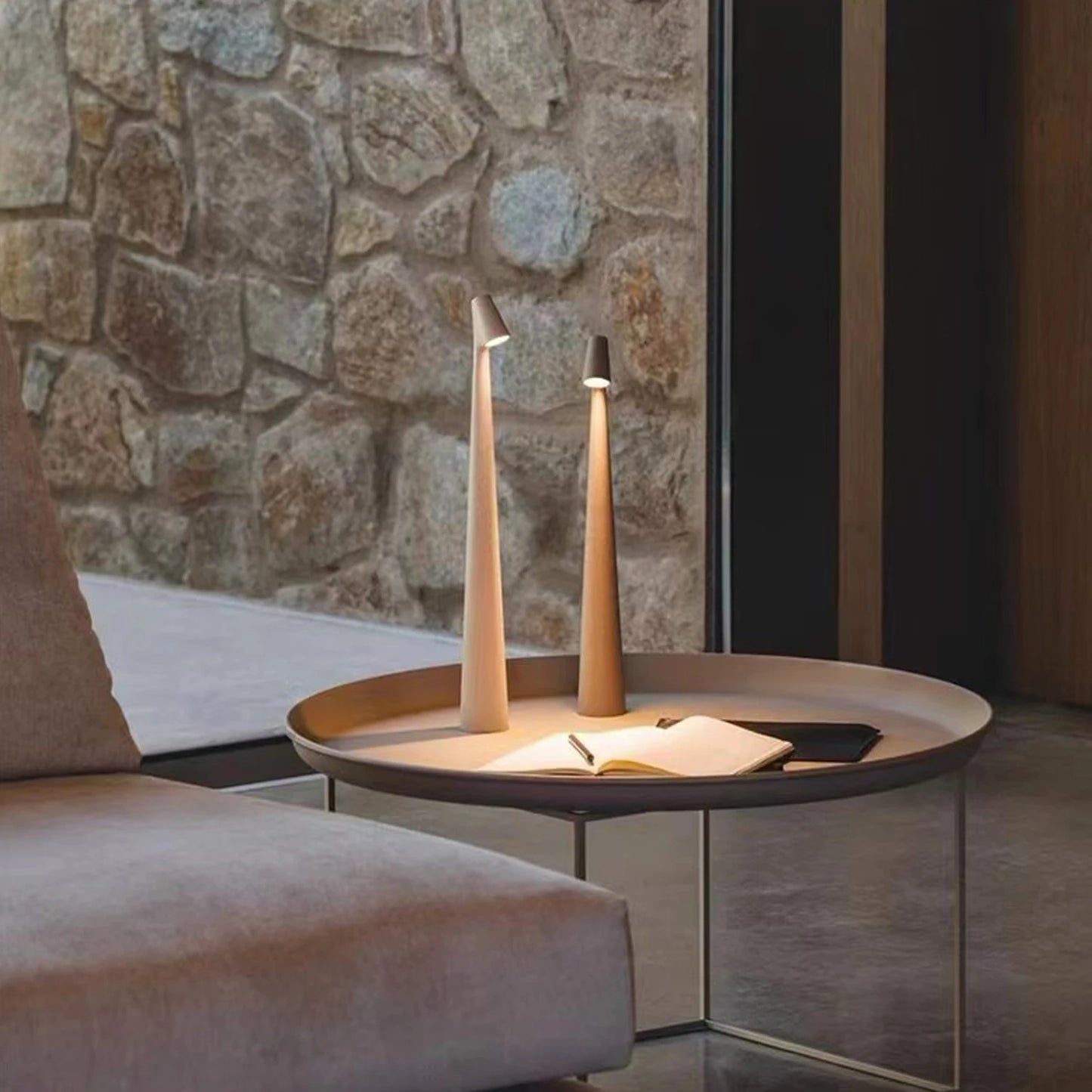 AuroraTouch | LED-Tischlampe – Kabellose Nordic Minimalistische Touch-Lampe mit 3-Stufen-Dimmung für Wohnzimmer, Schlafzimmer & Büro, Akku bis 10h