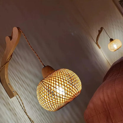 Rattano | Wandleuchte – Retro Rattan Design für Innenräume