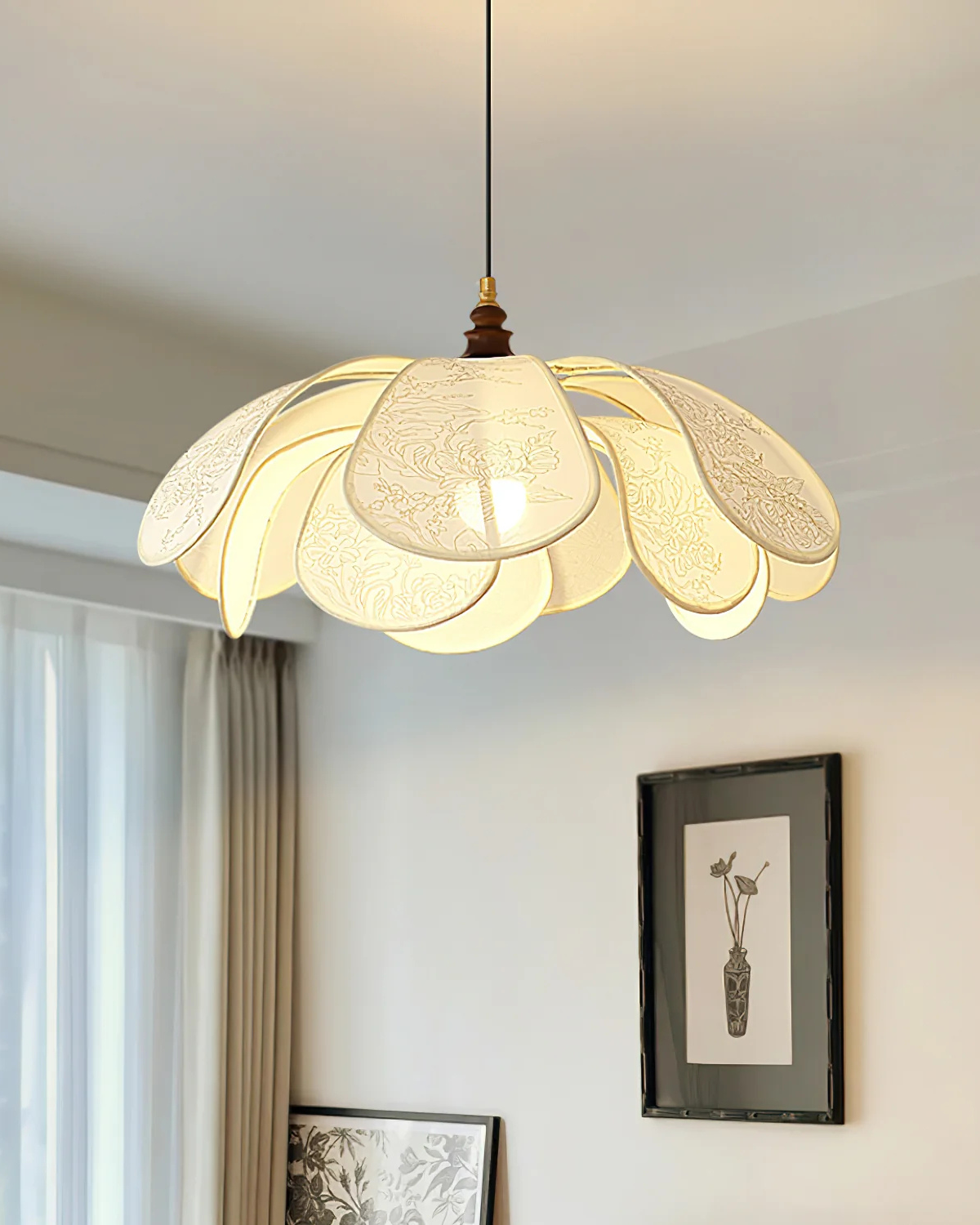 BlütenLicht | Pendelleuchte – Eleganz und Gemütlichkeit in Blütenform