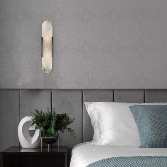 Elandra | Wandlampe – Elegantes Stein-Design in Schwarz und Gold