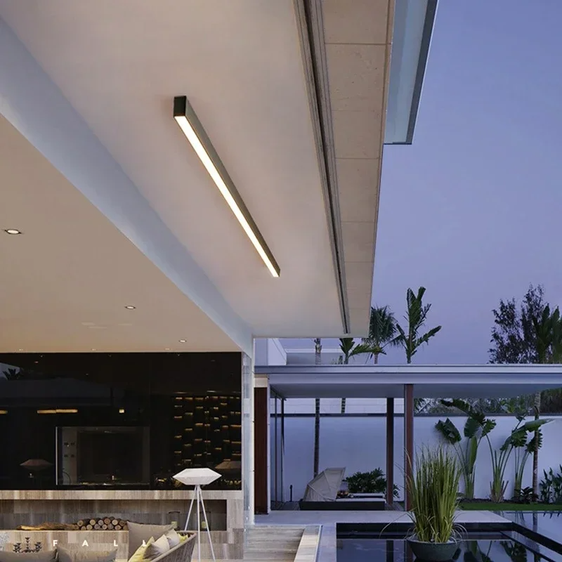 LineaLux Pluss | Outdoor LED-Deckenleuchte – Wetterfeste IP65 Lampe in Schwarz & Weiß, Modernes Lineares Design, Für Terrasse, Balkon & Hauseingang5