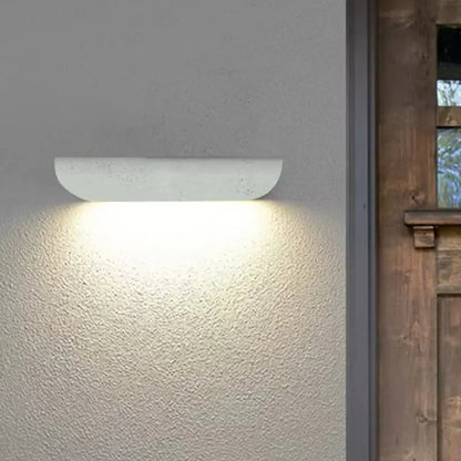 NordLuma – Wasserdichte LED-Außenwandleuchte im nordischen Design (IP65)