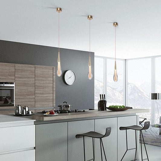 GoldenGlow | Elegante LED Pendelleuchte Tropfenform Gold – Kristall/Metall für Schlafzimmer | 1/3/5-flammig