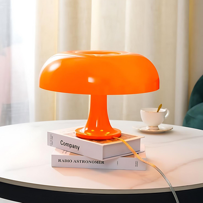 Die Pleurote-Tischlampe – Elegantes Lichtkunstwerk für stilvolle Räume