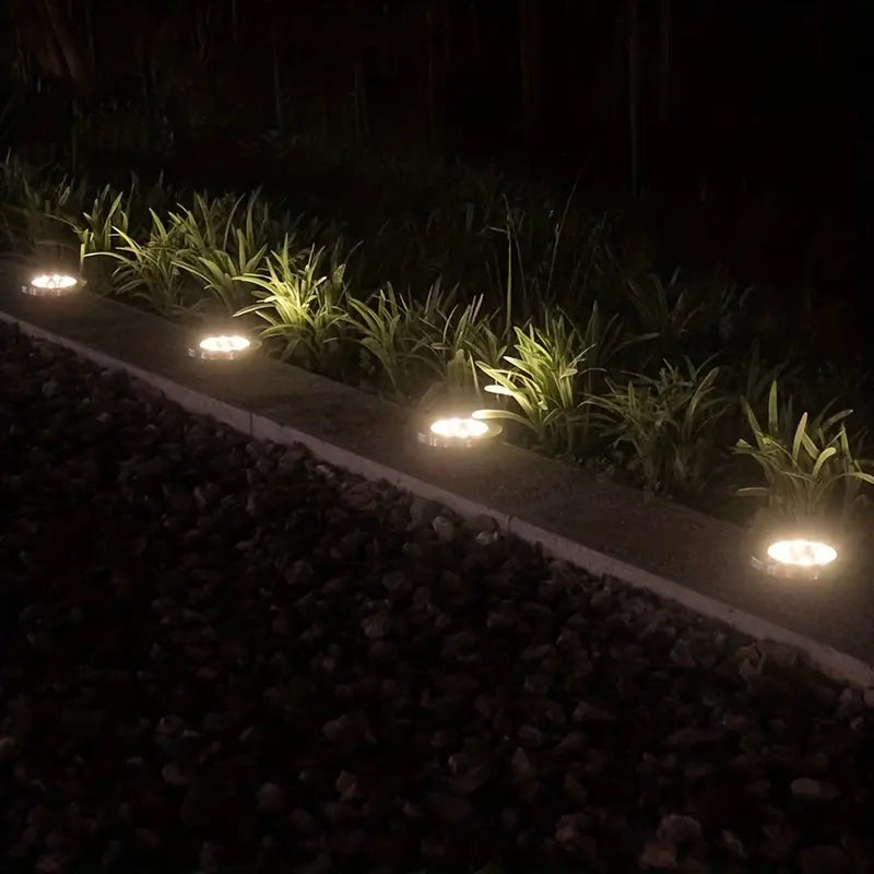 RetroLuma | Vintage Solar-Gartenleuchte mit klassischem Design und moderner Technologie