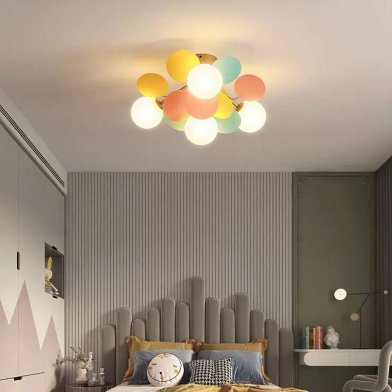 BubbleDreams | Fantasievolle Ballon-LED Deckenleuchte für das Kinderzimmer