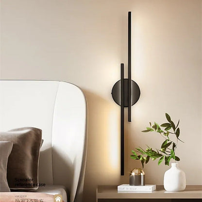 LichtFlair | Modern LED Wandleuchte Twin Linear Schwarz/Weiß Metall Schlafzimmer