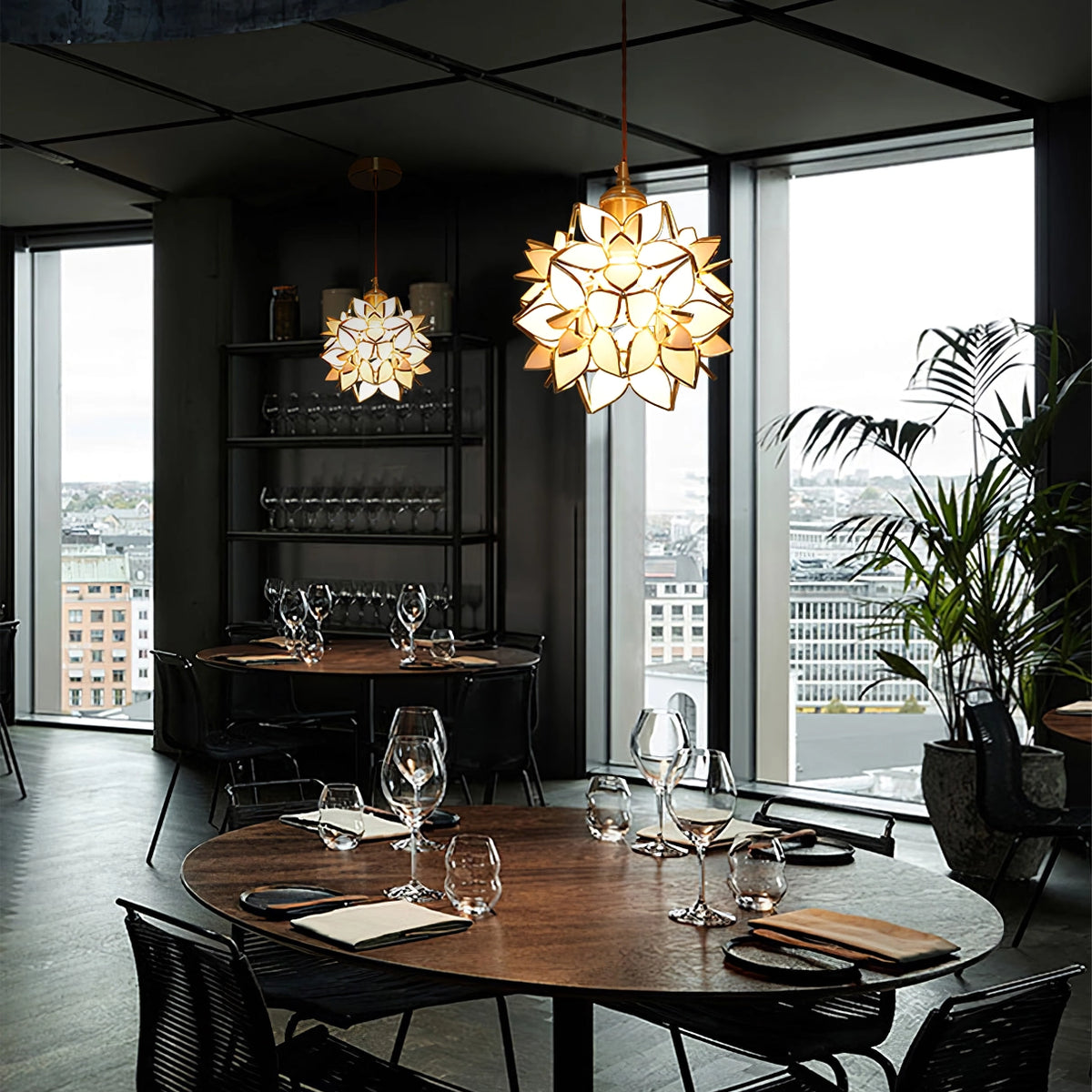 AuroraCapiz | Hängelampe aus natürlichem Material Ceiling lights